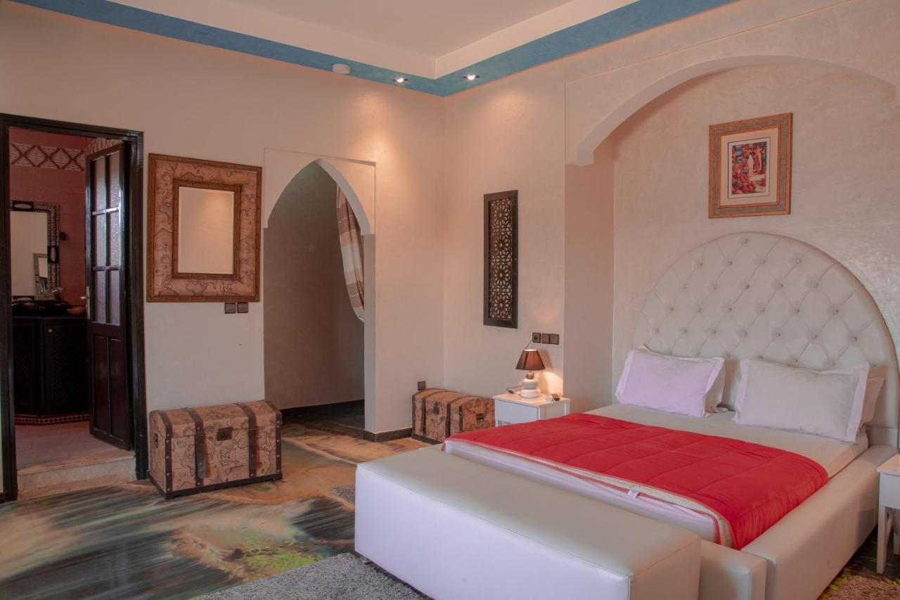 Jnanat Aicha Guesthouse Wawizelte ภายนอก รูปภาพ
