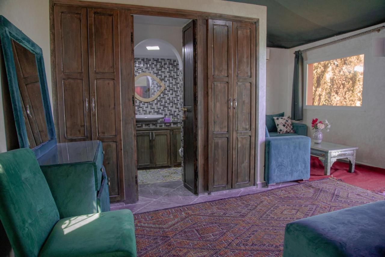 Jnanat Aicha Guesthouse Wawizelte ภายนอก รูปภาพ