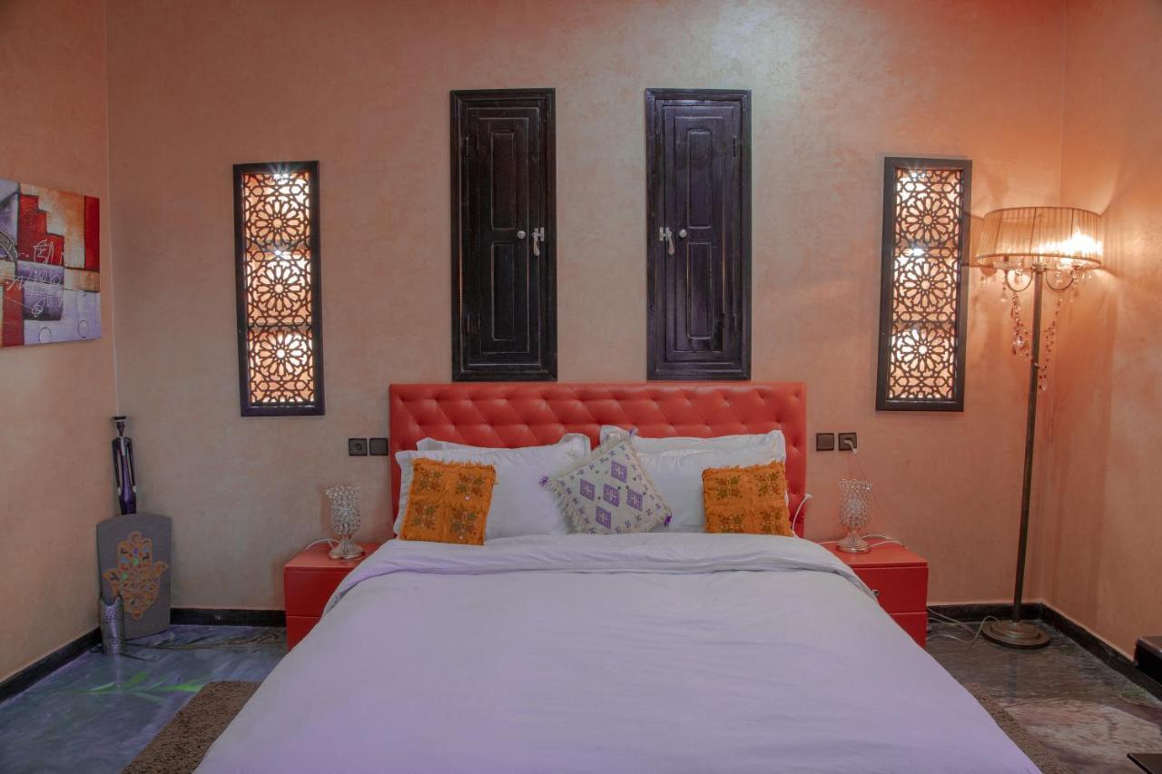 Jnanat Aicha Guesthouse Wawizelte ภายนอก รูปภาพ