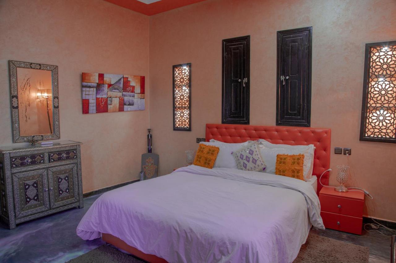 Jnanat Aicha Guesthouse Wawizelte ภายนอก รูปภาพ