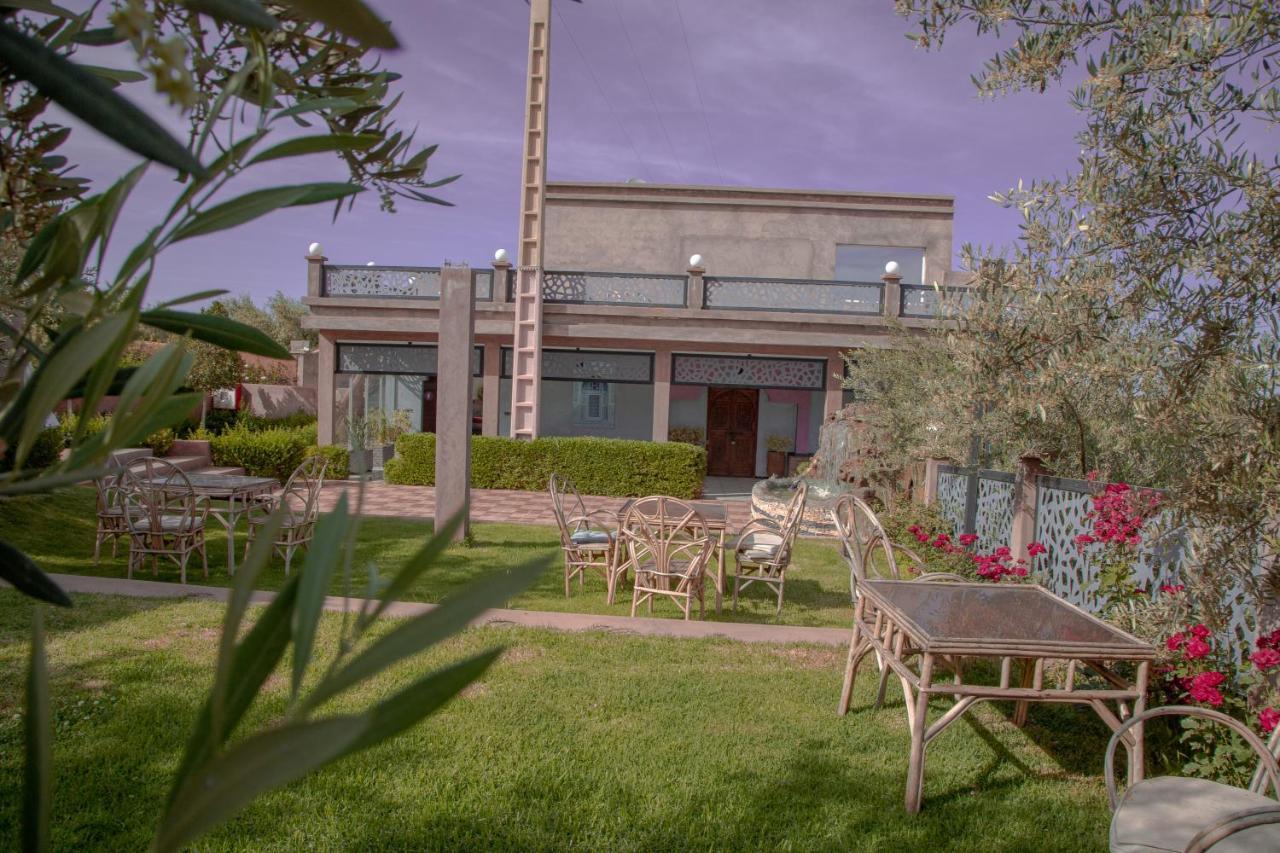 Jnanat Aicha Guesthouse Wawizelte ภายนอก รูปภาพ