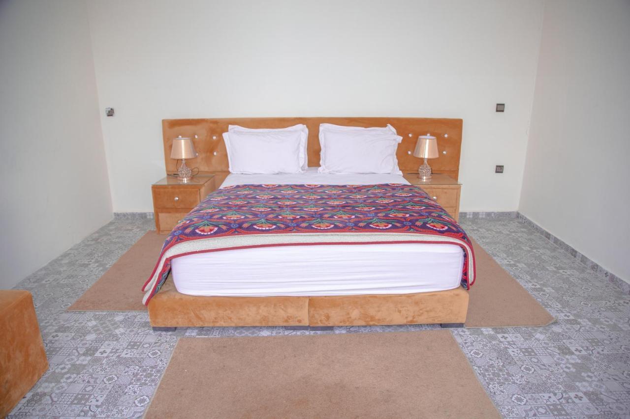 Jnanat Aicha Guesthouse Wawizelte ภายนอก รูปภาพ