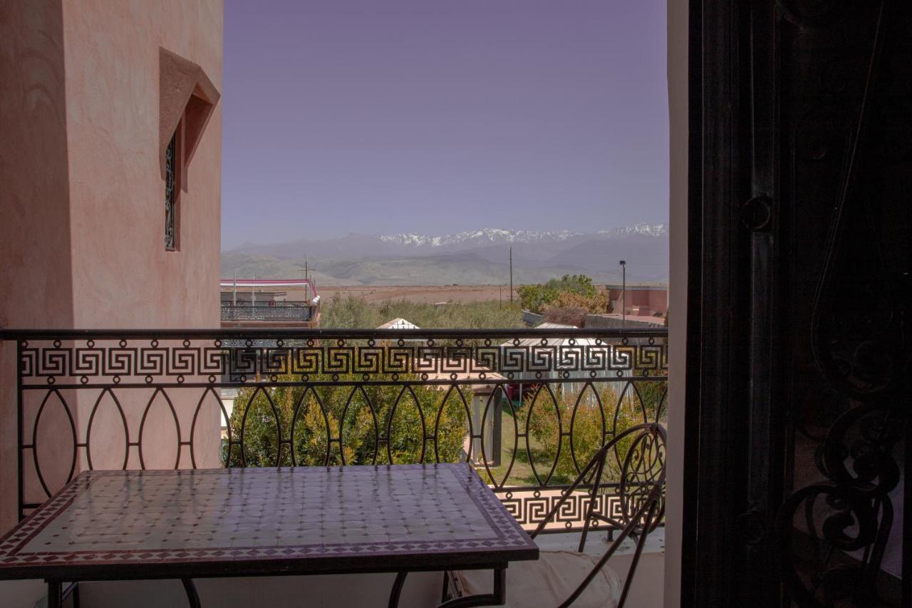 Jnanat Aicha Guesthouse Wawizelte ภายนอก รูปภาพ