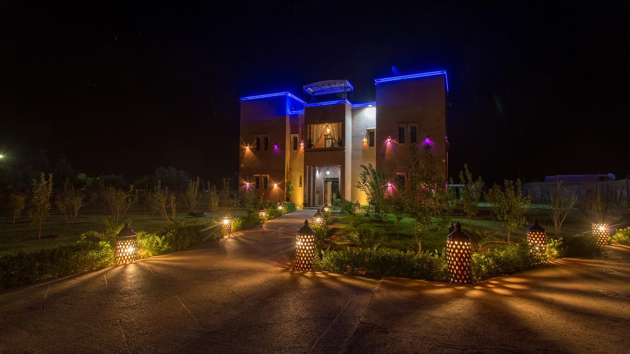 Jnanat Aicha Guesthouse Wawizelte ภายนอก รูปภาพ